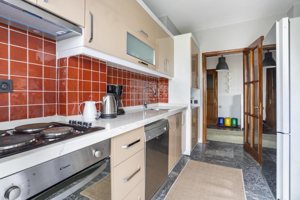 Spacious Flat Near Caddebostan Coast Apartment Istanbul Exterior photo